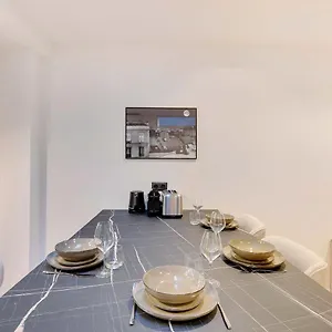Elegant - 2br-6p - Le Marais Paris